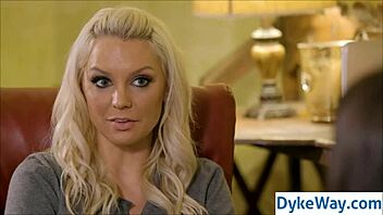 Lesbian lovers explore anal pleasures and passionate assfucking