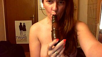 See your Italian stepsister's squirting orgasms on webcam