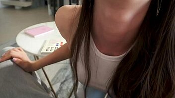 I decided to suck my stepbrother's big cock at home