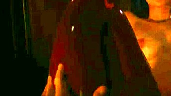 Эвелин Паркер в дикой секс-сцене клуба Hammer из Cyberpunk 2077