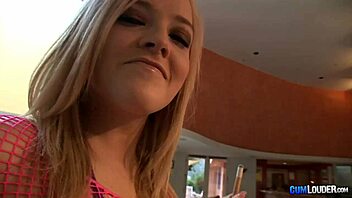 Alexis Texas Shows Big Booty in Spanish Cumlouder Clip