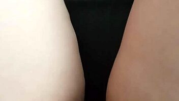 I feel so sensual with this slutty brunette, reaching orgasm in her gaping pussy