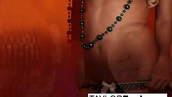 In the hot 70s, sluts passionately finger each other's cunts with big tits bouncing