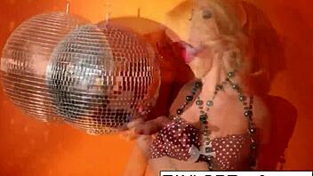 In the hot 70s, sluts passionately finger each other's cunts with big tits bouncing