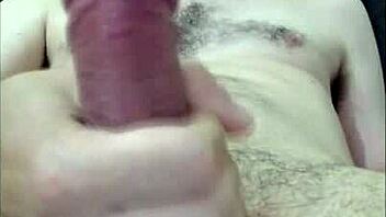 Punhetas E Gozadas No Rosto E Boca De Lindas Mulheres