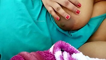 Indian bhabhi flaunts her sexy boobs in steamy scene