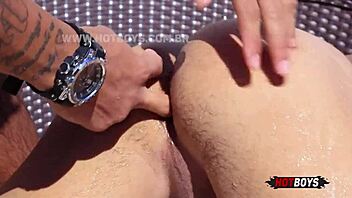 mamando o namorado da minha amiga, what a thrill