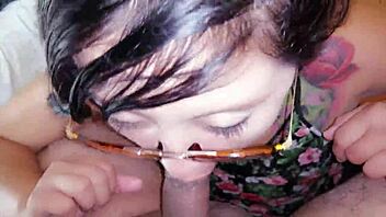 Green-eyed Latina prostitute gives great blowjobs in this video