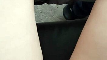 I feel so sensual with this slutty brunette, reaching orgasm in her gaping pussy