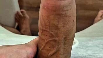 meu penis grosso! what are you doing with that huge dick?