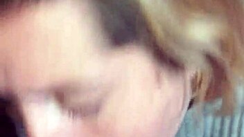 Swallowing cum for breakfast with latina girlfriend