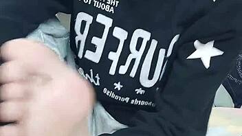 slim gay teen sucks sexy feet in foot fetish