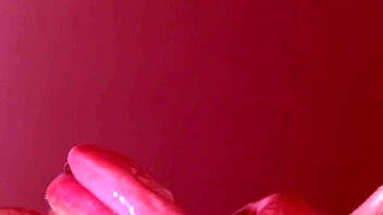 Big ass blonde gets her ass fucked and jizzed