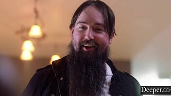 Anna Claire dives into muff licking and deepthroat fucking in this anime hentai.