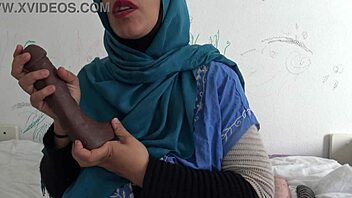 Hot Arab wife from Algeria, living in France, enjoys sex