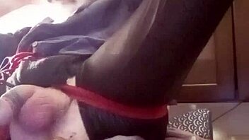 Thomas Odea takes a monster cock in this hot gay porn scene 😍