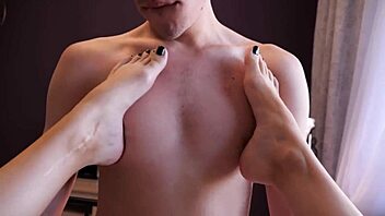 Keoki, take that hot cum deep in your pussy!