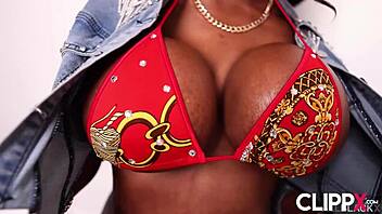 I Ride That Big Booty Cock With Ebony Mystique