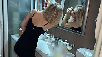 Come here, I'll teach you proper humping.