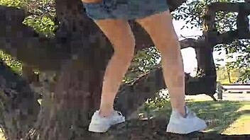 meando desde un arbol en gral paz feels wild jajaja