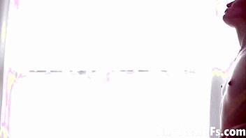 Teen 18+ girl gets pussy licked and cumshot facial