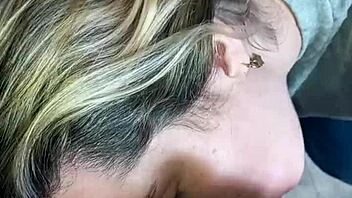 Swallowing cum for breakfast with latina girlfriend