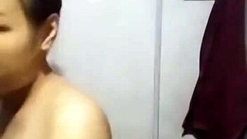 Khmer girl caught showering in steamy leaked clip