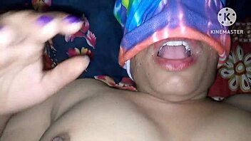 natural rose flashing and masturbating to orgasm in stockings