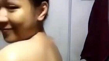 Khmer girl caught showering in steamy leaked clip