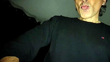 stop, gotta jerk now... mature milf cravin’ that big cock hard