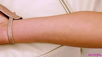 sexy blonde gets super horny and craves wild action