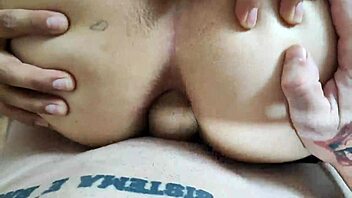 Naughty boyfriend makes woman and gay friend suck his dick 😏