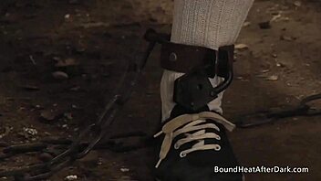 The photographer's dick got hard during my photo session, I think I turned him on.