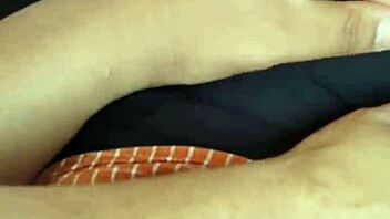 اللعنة! مضايقة ميلف منحنية ناضجة في شوارع ليما!