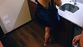 is that oven hot for your ass in the kitchen?