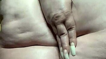 i cant hide my fat ass