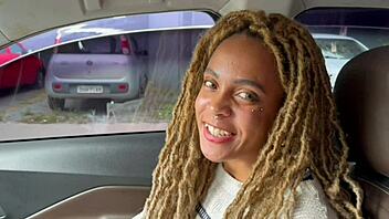 Luna, the hot brunette gets crazy with a deepthroat blowjob