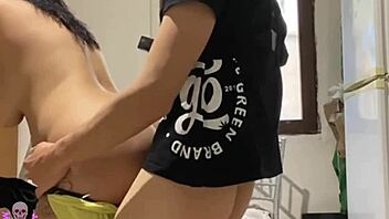 European amateur couple enjoys hot homemade sex scenes