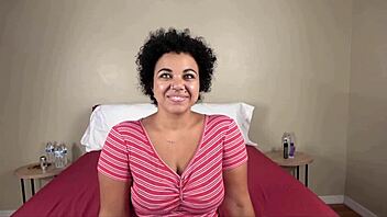 Desperate Amateurs Cast As Muscle Moms Riding Monster Cocks