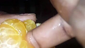 I love clementine so much I finger fuck my fat pussy hard 😍