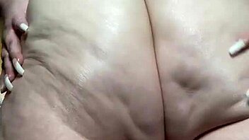 i cant hide my fat ass