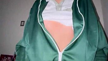 filming a sexy mexican student’s curvy body in hd