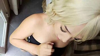 Stepmom Cleaning in Sexy Shorts, I Couldn't Resist Her Huge Ass