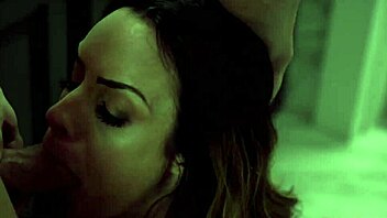 Filthy Kings - Step-Sis Reveals Dirty Sexual Secrets in Bed