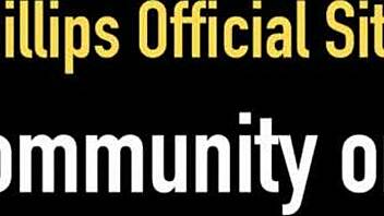 lauren phillips masturbates during her hottest solo dildo fucking show