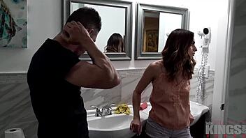 Filthy Kings - Step-Sis Reveals Dirty Sexual Secrets in Bed