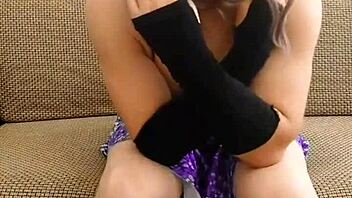 The crossdresser sissy twerks his big white ass in an amateur gay webcam session