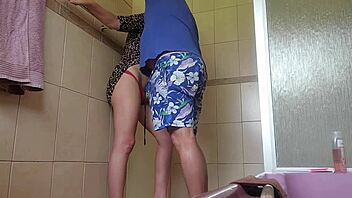 I Finger Fucked My Best Friend's Girl Until She Squirted