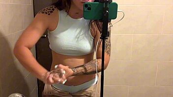Beautiful black amateur masturbates and gets dirty