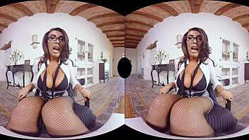 VR-porno med fjernintervju av deilig dame